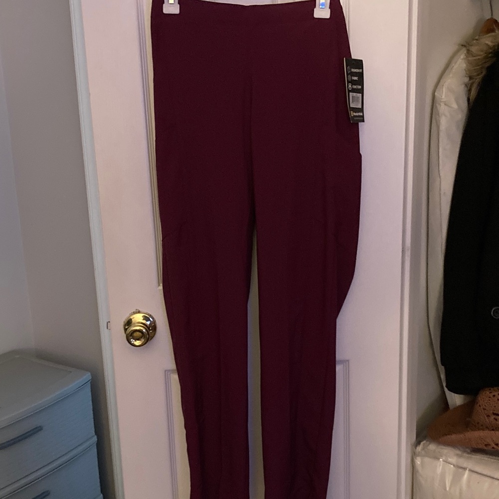 Wonderwink wine color scrub pants size small new with tag